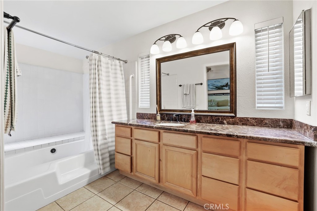 936 Hollow Brook