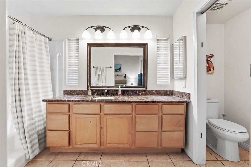 936 Hollow Brook