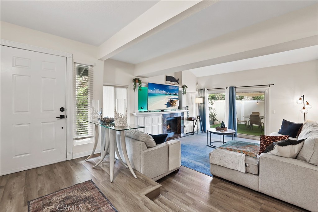 936 Hollow Brook