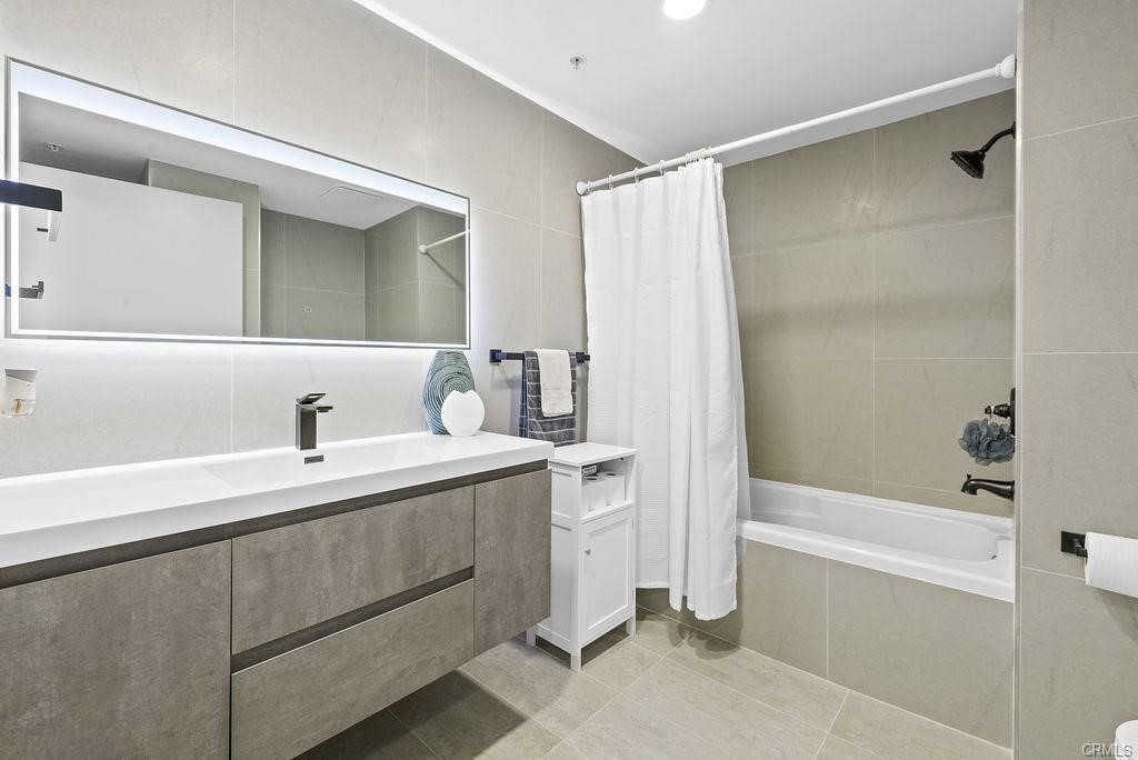 3141 Michelson Drive 1503