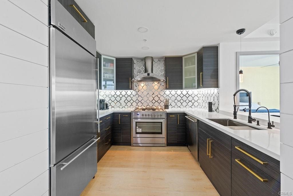 3141 Michelson Drive 1503