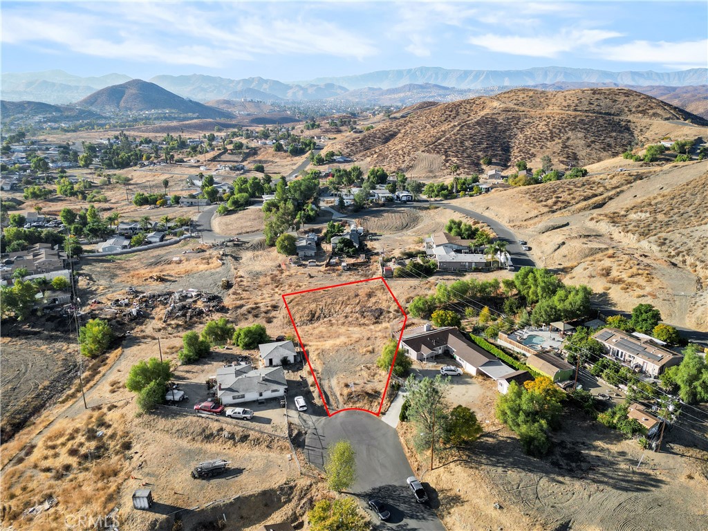 28193 Dakota Dr