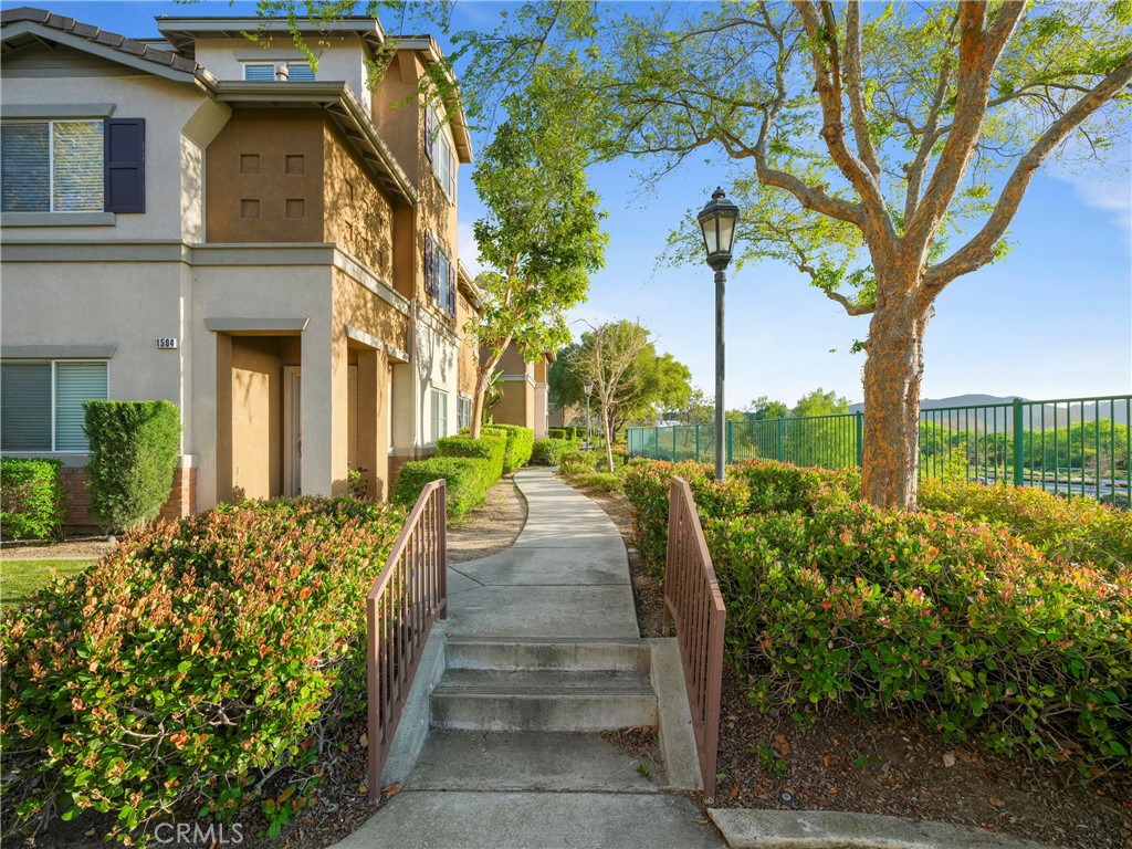 26385 Arboretum Way 1706