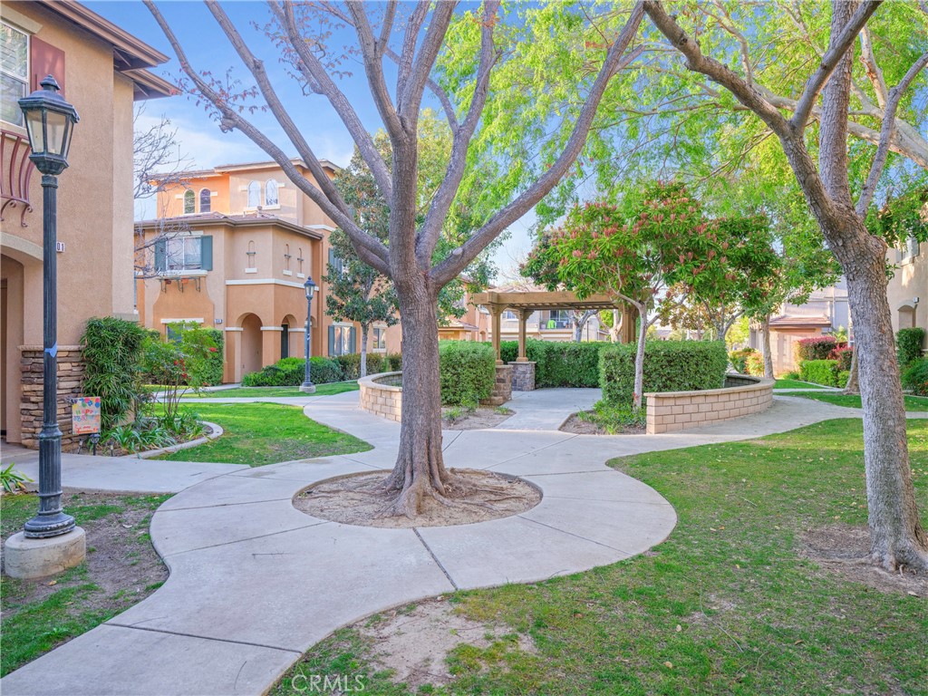 26385 Arboretum Way 1706