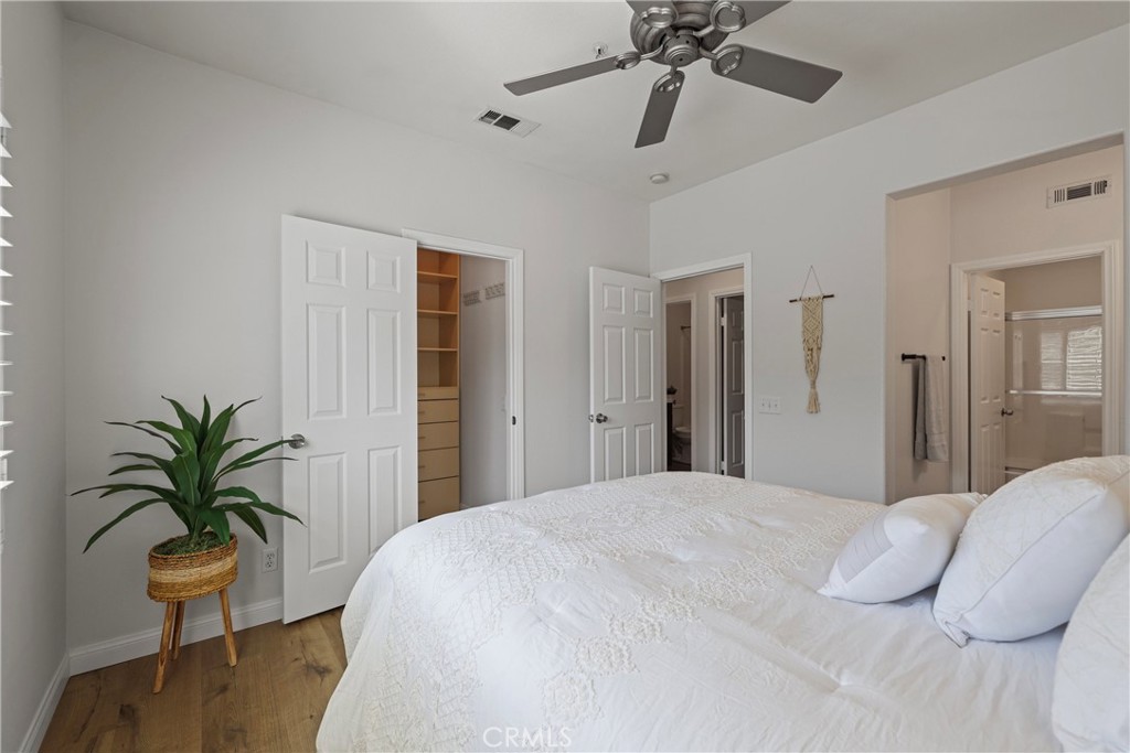 26385 Arboretum Way 1706