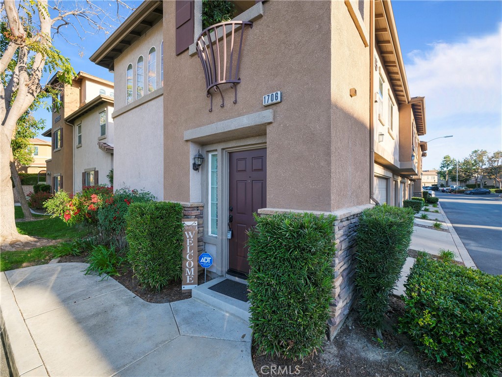 26385 Arboretum Way 1706