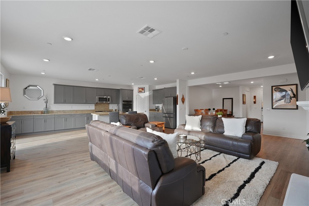 30685 Cherry Birch Avenue