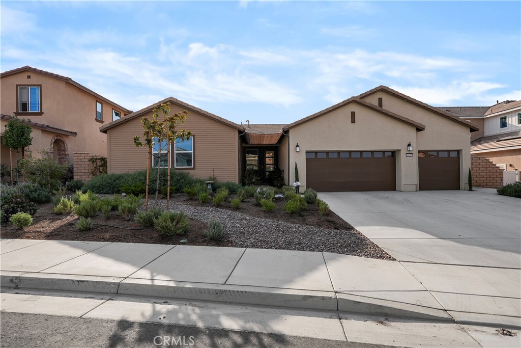 30685 Cherry Birch Avenue