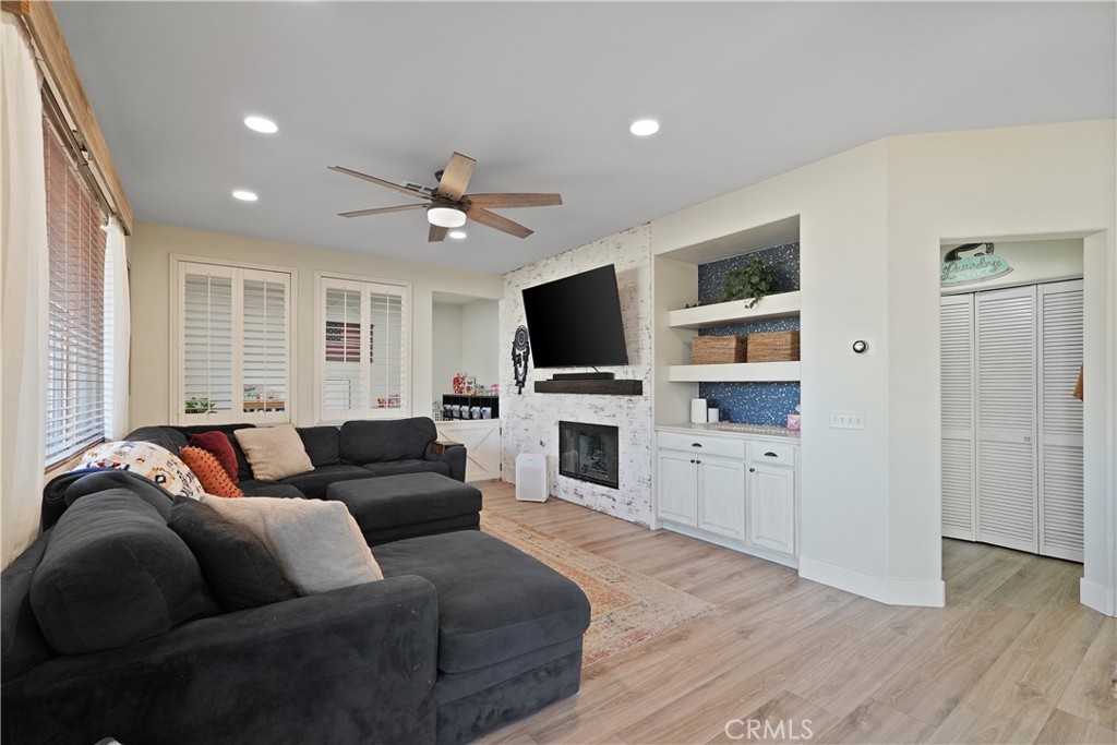 29779 Kentfield Drive