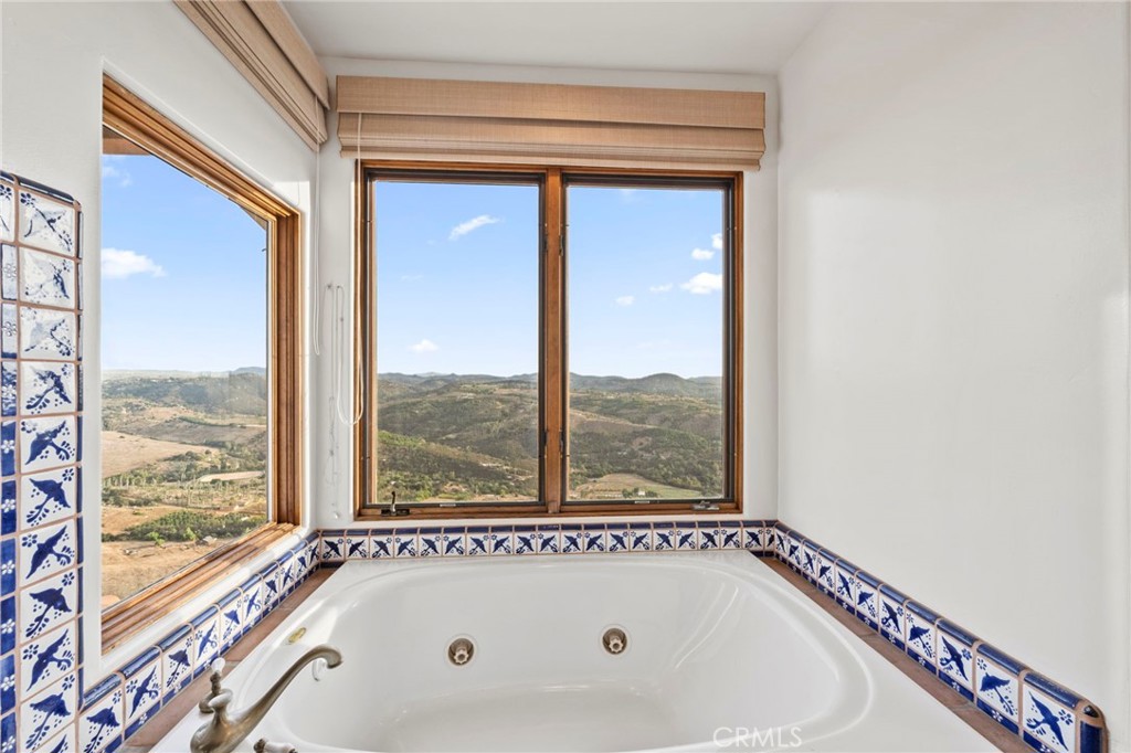 13289 Santa Virginia Drive