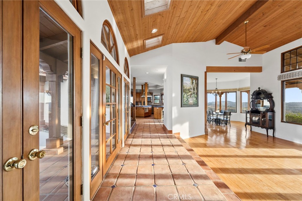 13289 Santa Virginia Drive