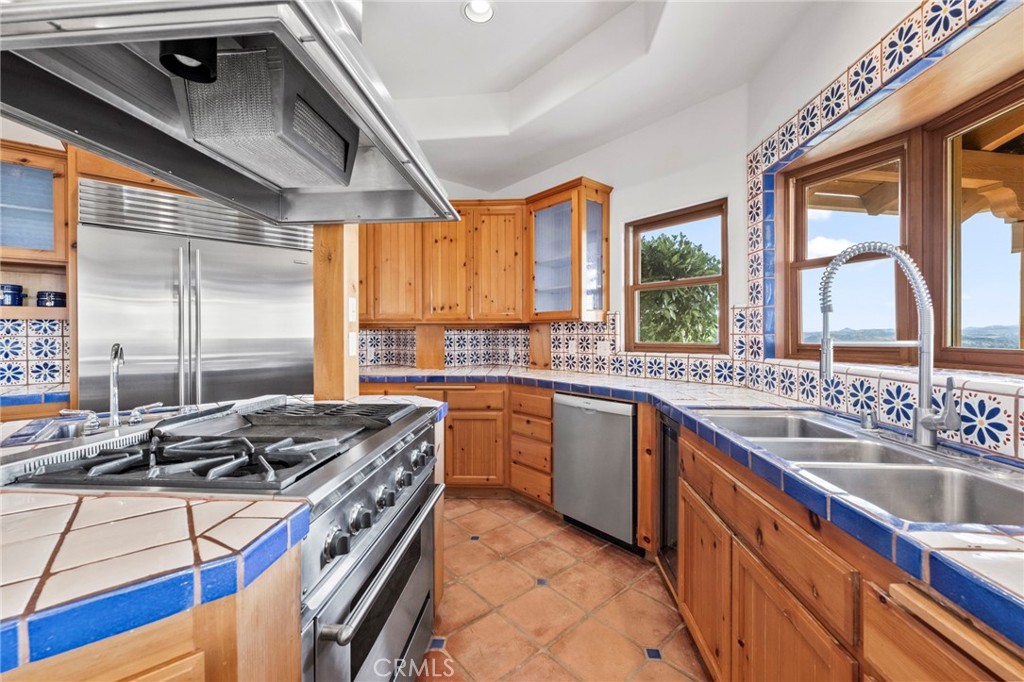 13289 Santa Virginia Drive