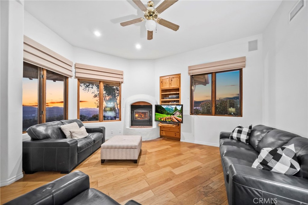 13289 Santa Virginia Drive