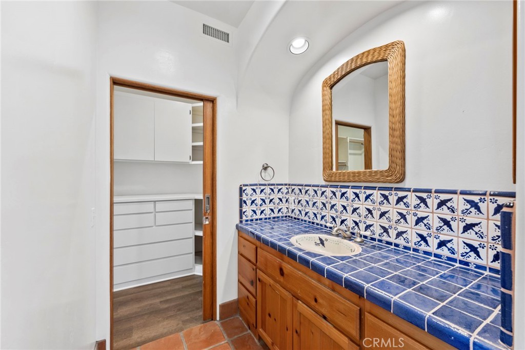 13289 Santa Virginia Drive