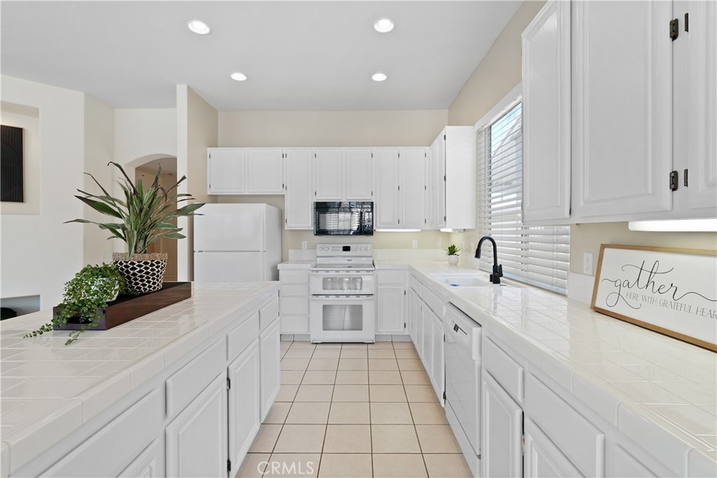 41942 Camino Casana