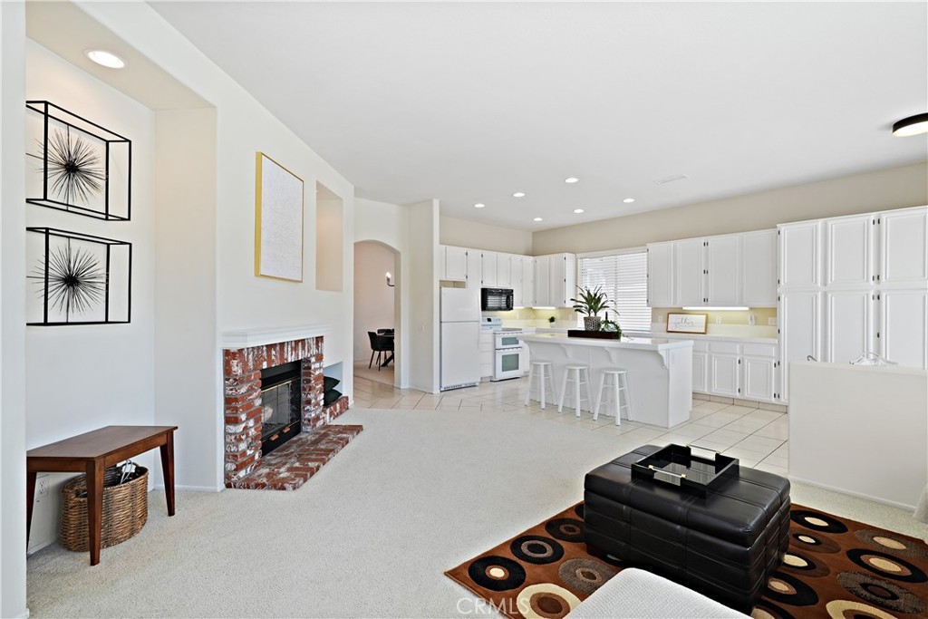 41942 Camino Casana