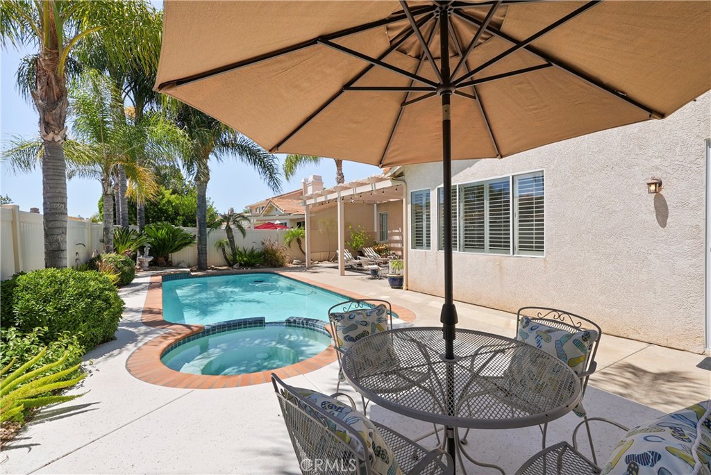 41942 Camino Casana