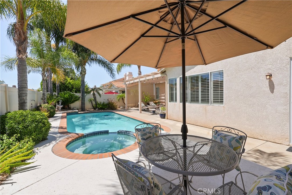 41942 Camino Casana