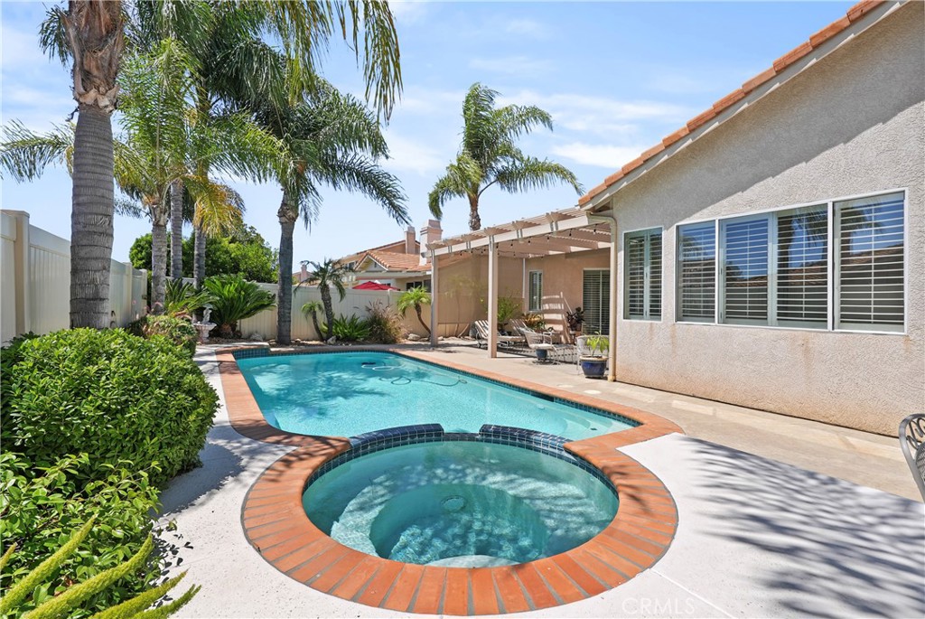 41942 Camino Casana