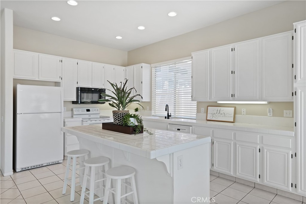 41942 Camino Casana