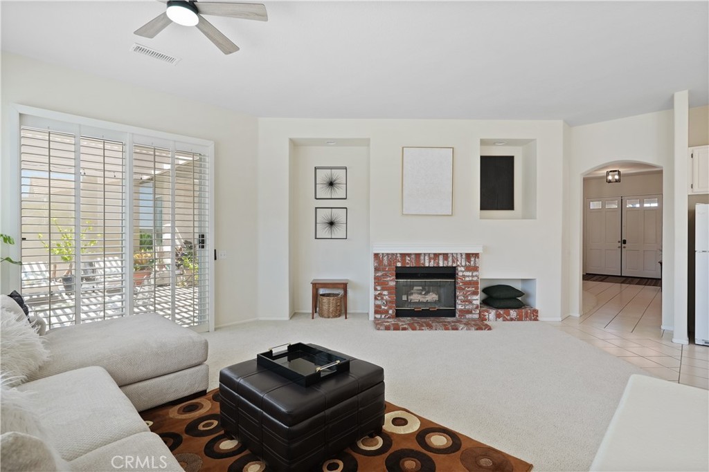 41942 Camino Casana