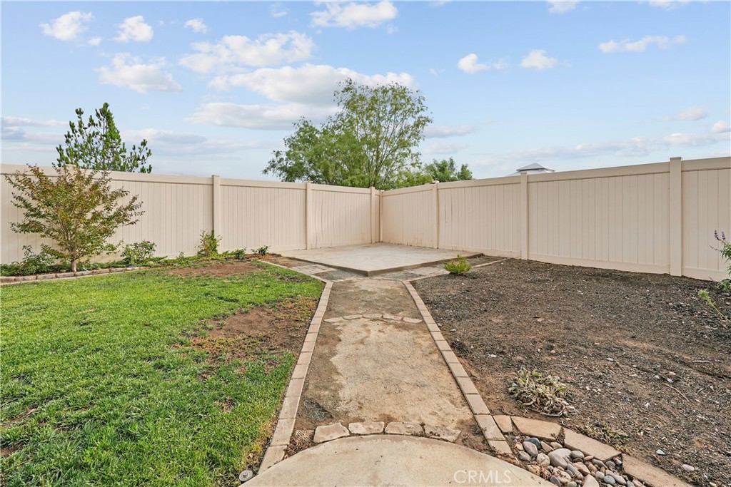 33060 Cattle Dr