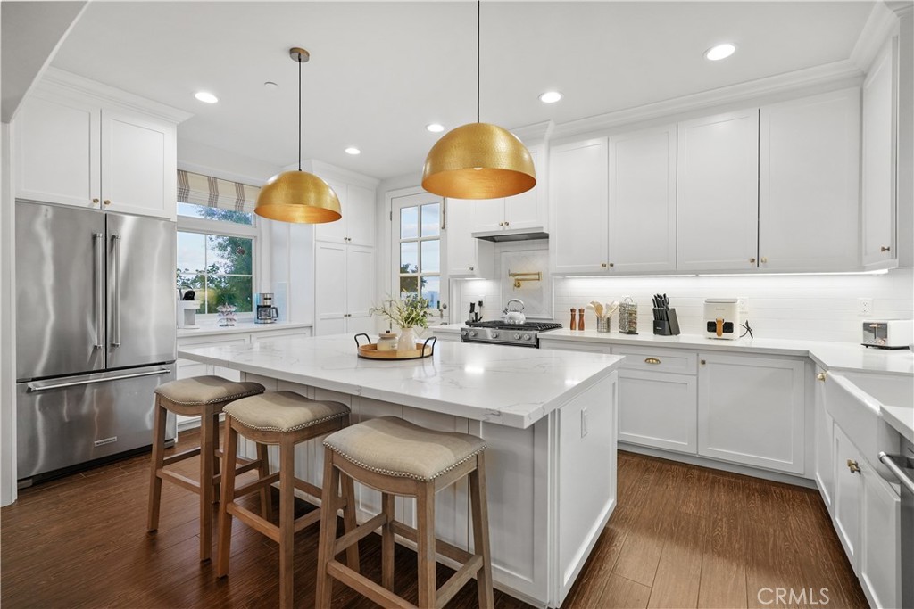 39851 Paseo Chaparro