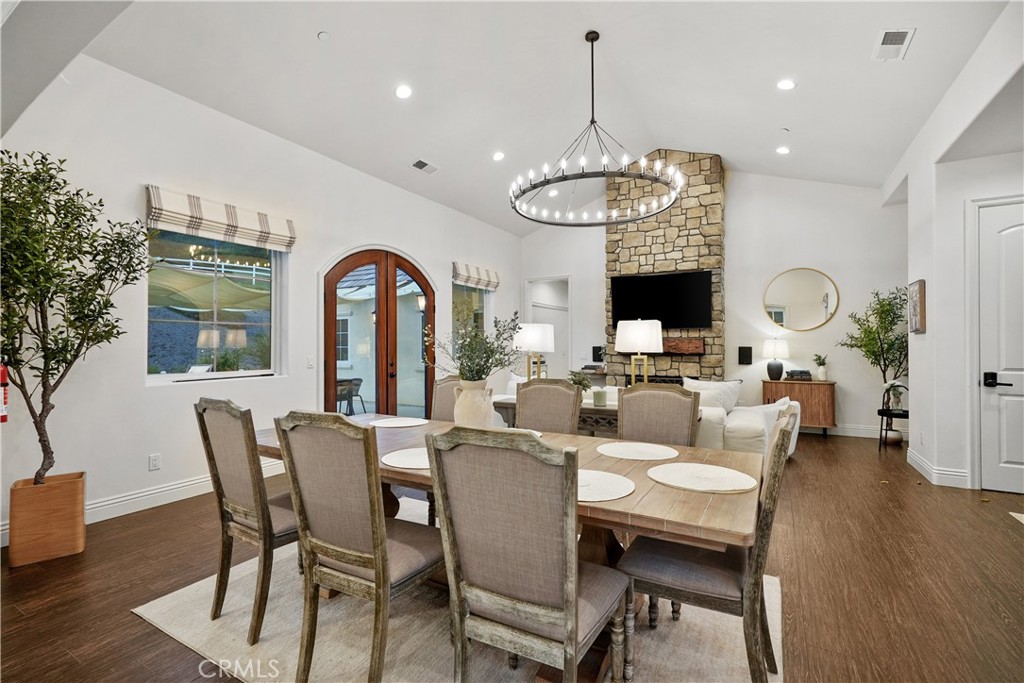 39851 Paseo Chaparro
