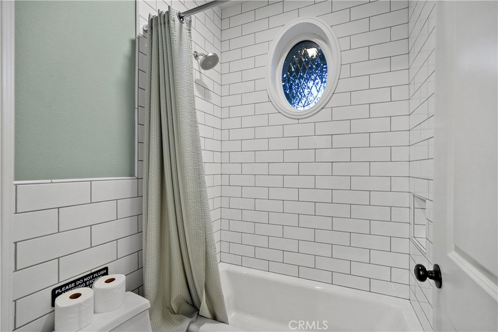 39851 Paseo Chaparro