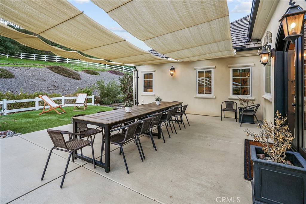 39851 Paseo Chaparro