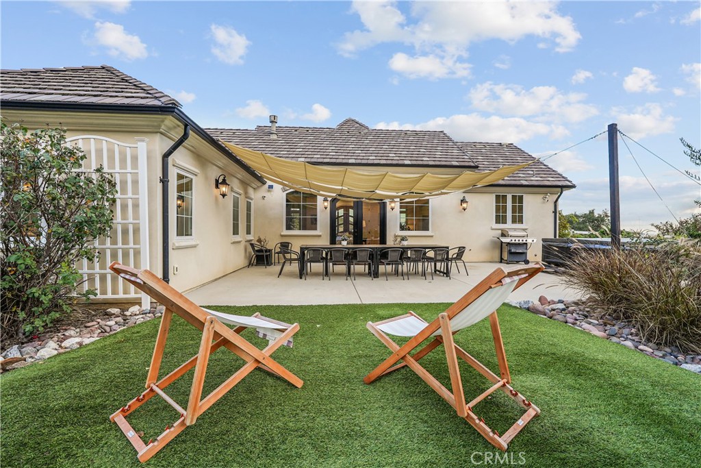 39851 Paseo Chaparro