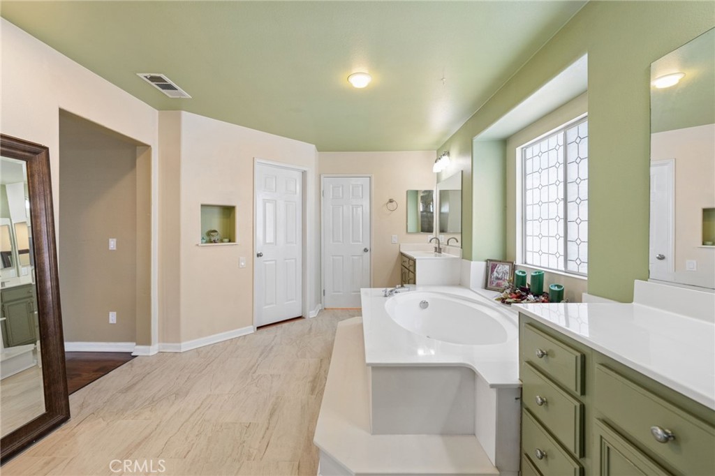 39673 Montebello Way