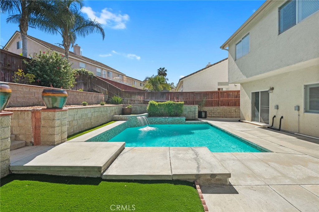 39673 Montebello Way