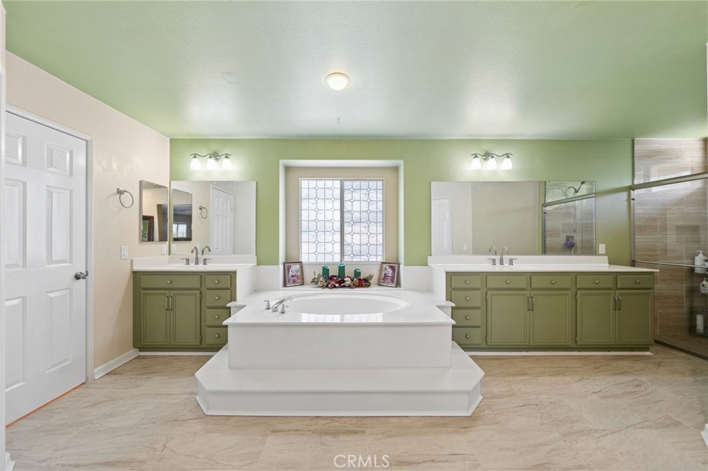 39673 Montebello Way