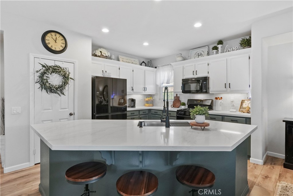 33581 Cedar Creek