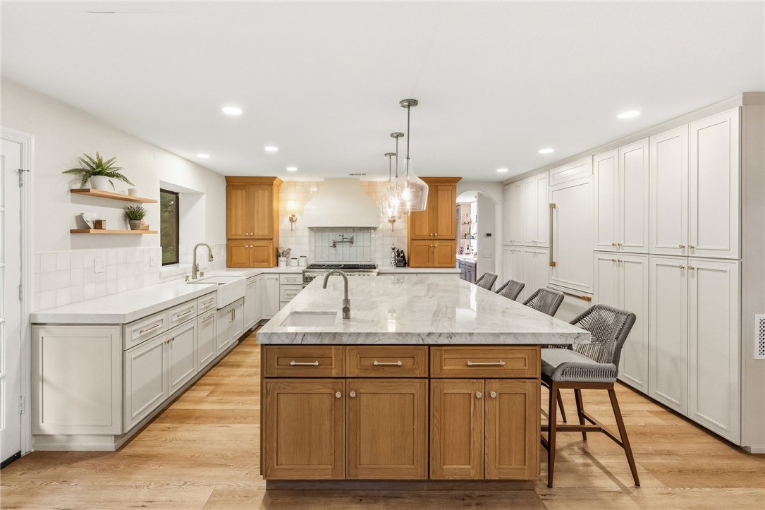 22158 Serenade Ridge