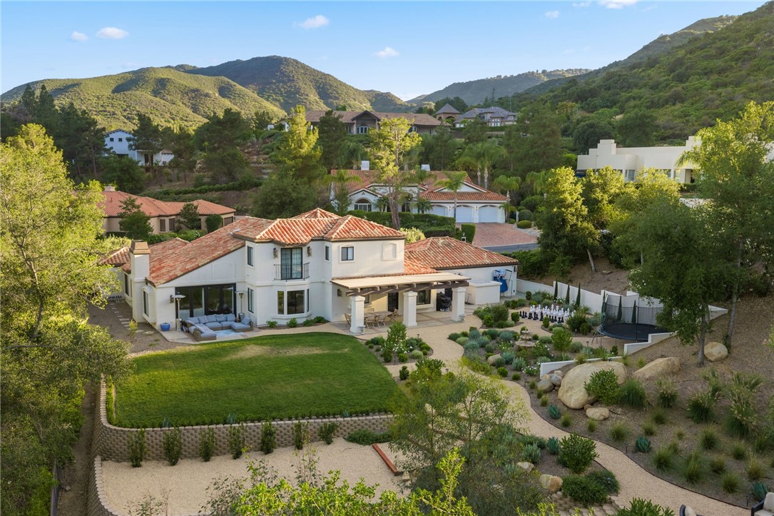 22158 Serenade Ridge