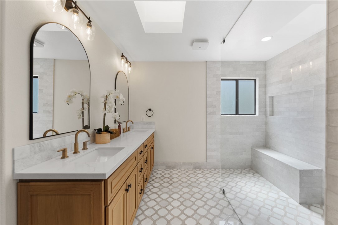22158 Serenade Ridge