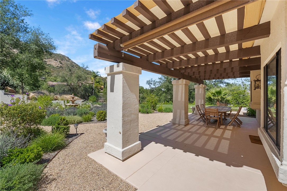 22158 Serenade Ridge