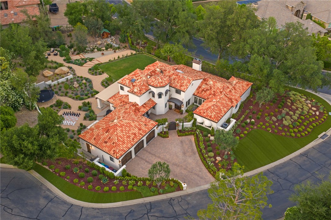22158 Serenade Ridge