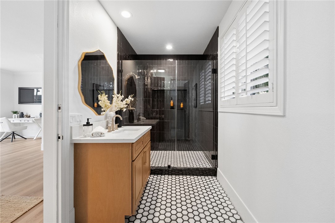 38390 Shoal Creek