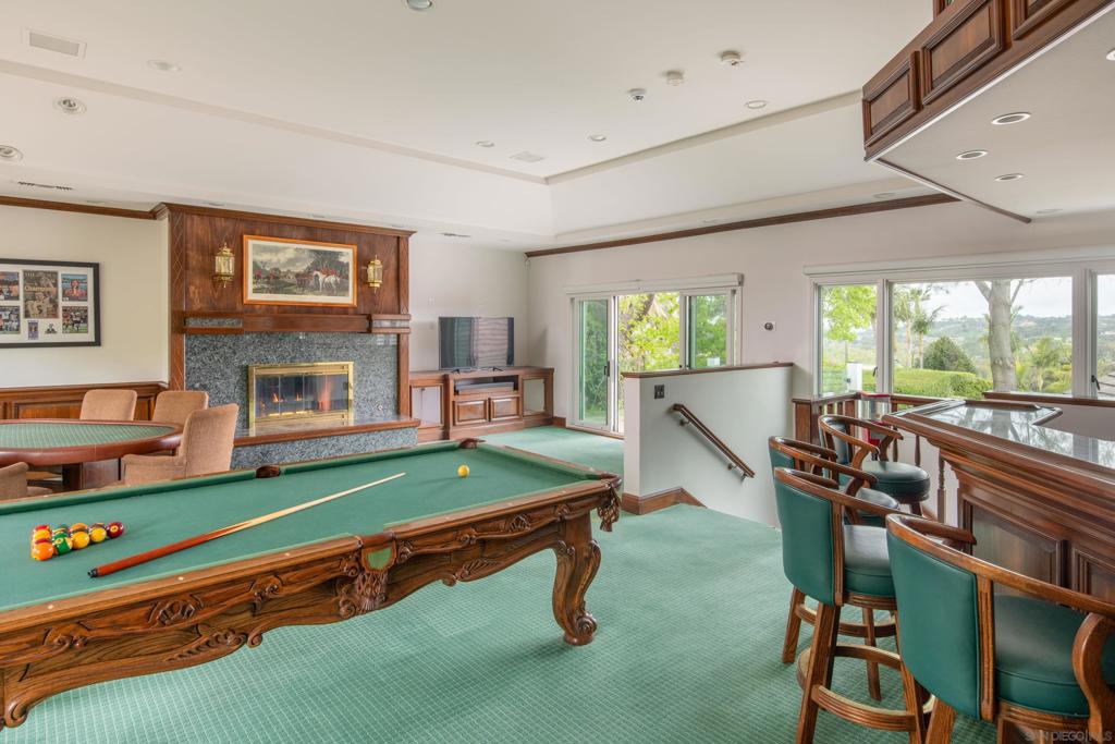 3035 Paseo Cielo