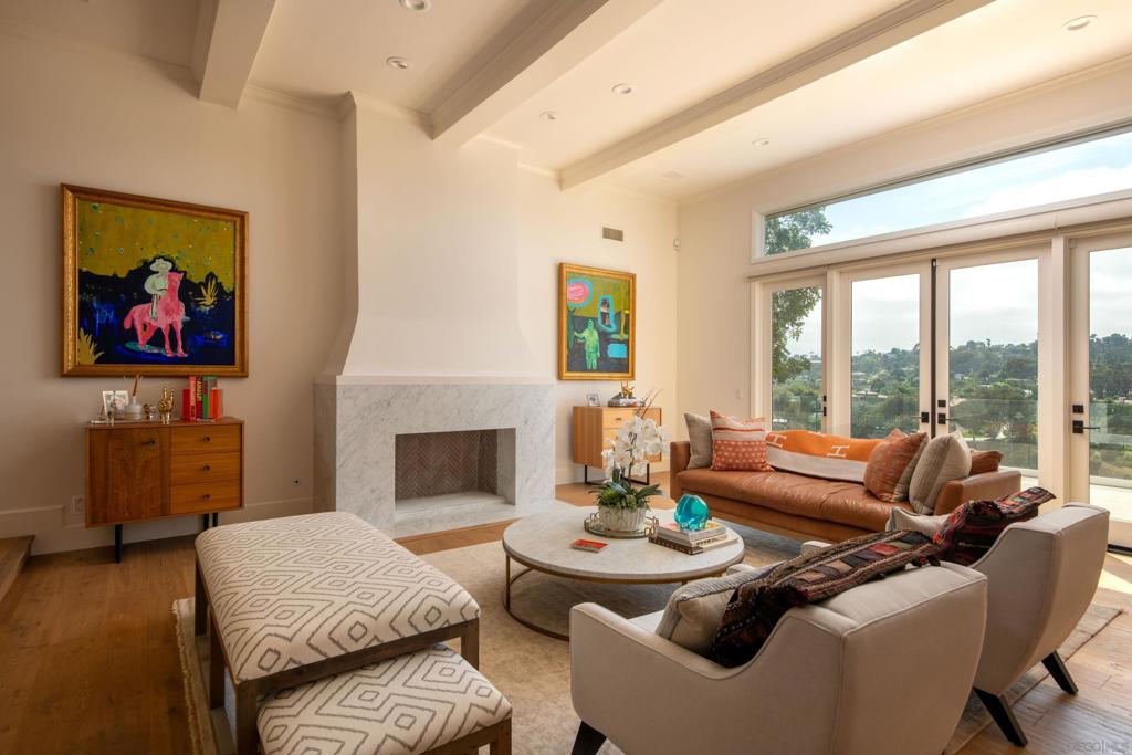3035 Paseo Cielo