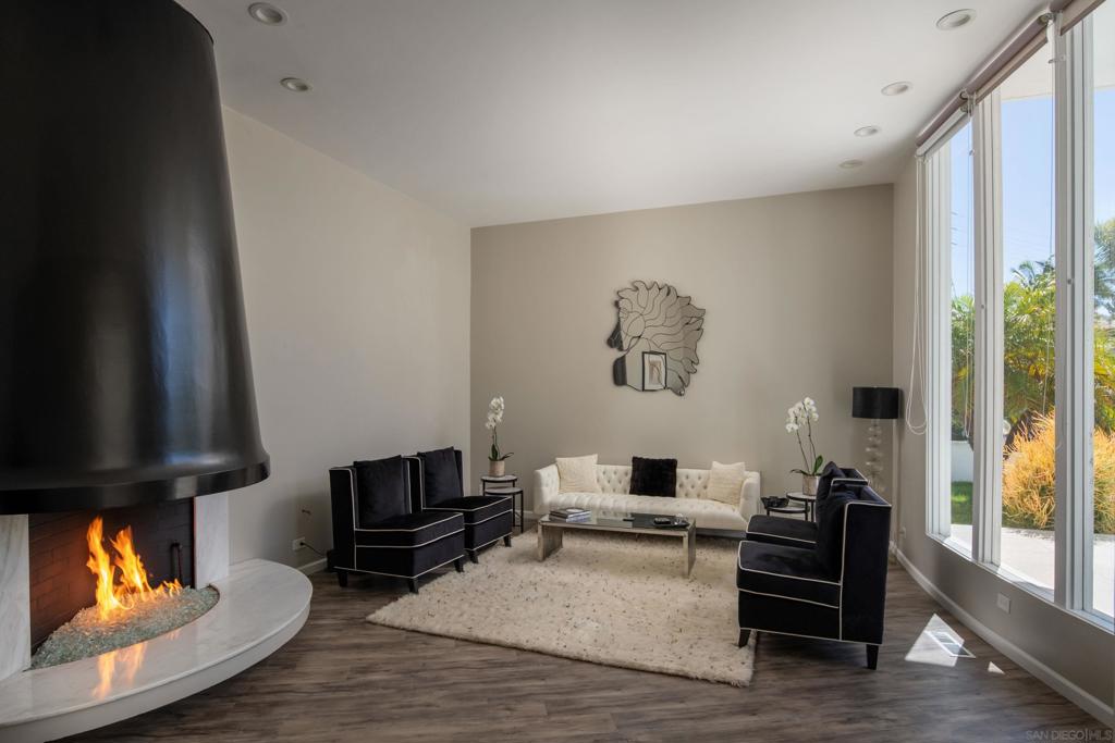 7026 Estrella De Mar Rd