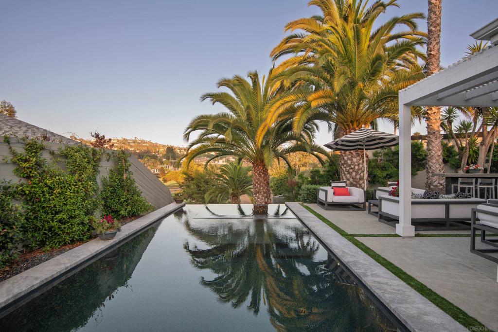 7026 Estrella De Mar Rd