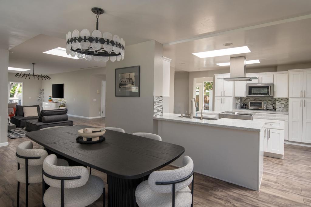 7026 Estrella De Mar Rd