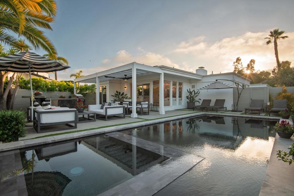 7026 Estrella De Mar Rd