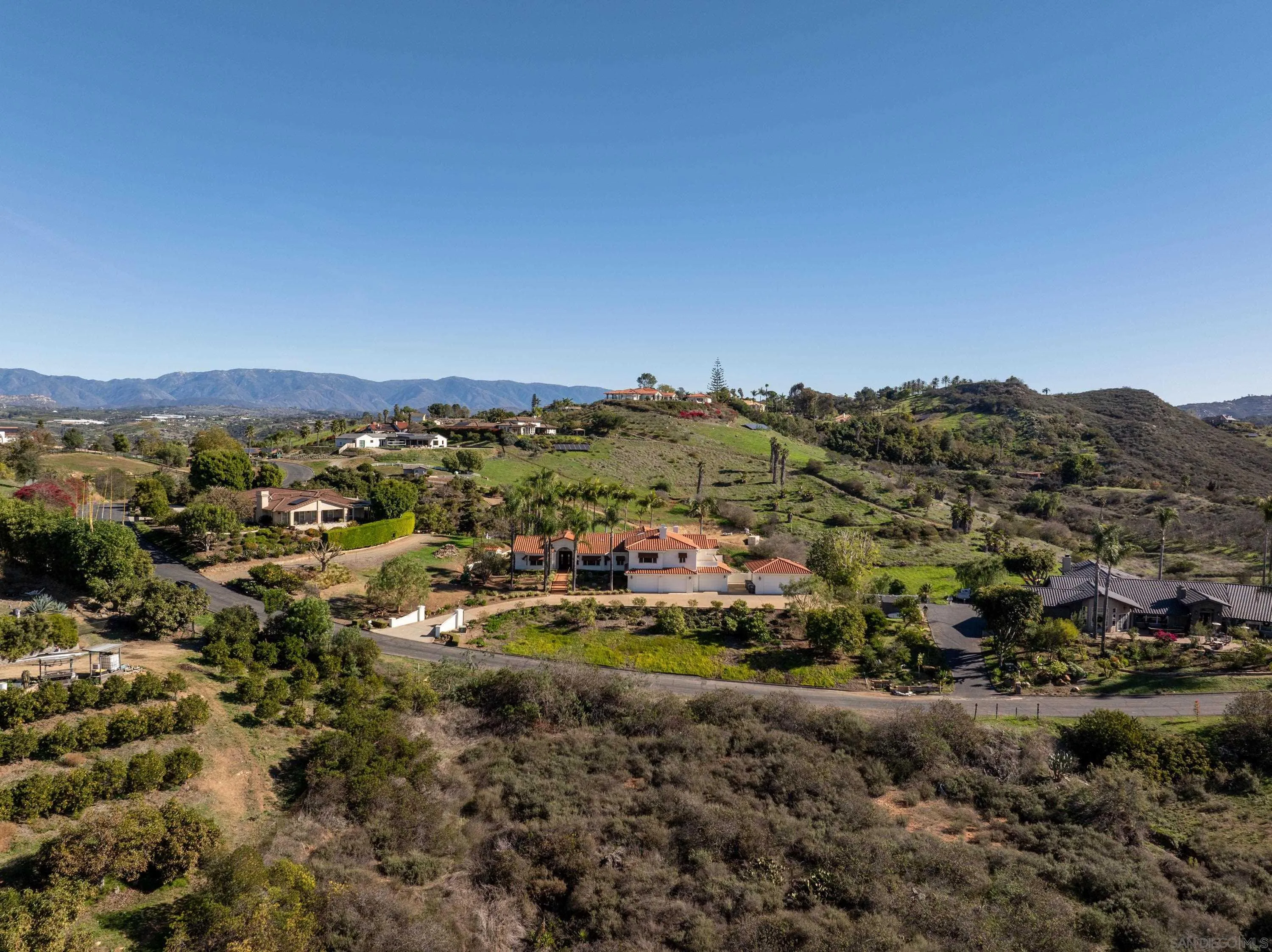 30343 Calle La Reina