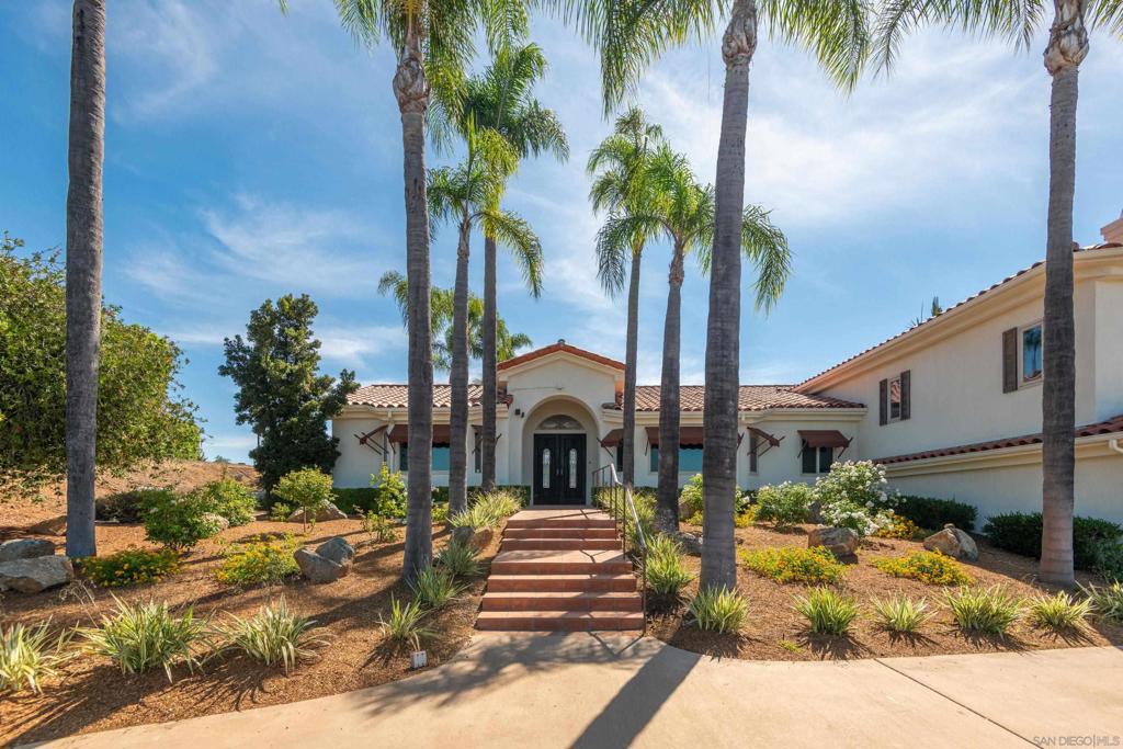 30343 Calle La Reina