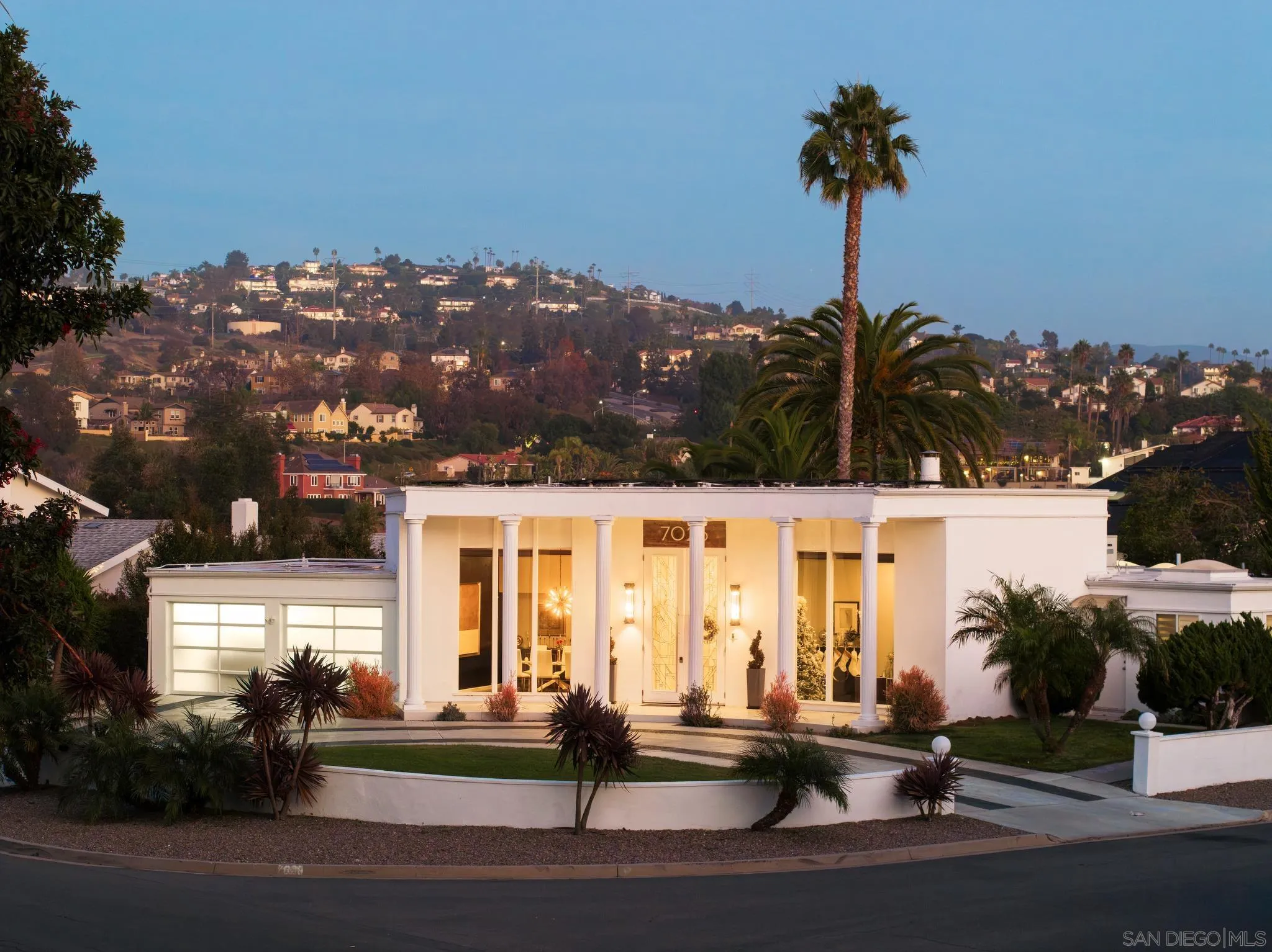 7026 Estrella De Mar Rd